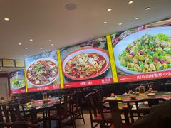 -川流不息·地道川菜·小龙虾(松东路店)