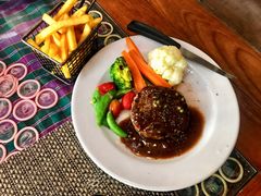 -卷心菜和避孕套餐厅(Pattaya)
