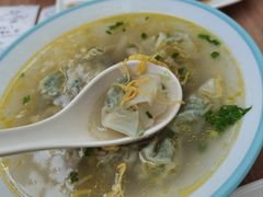 -小杨生煎(金山百联购物中心3楼店)