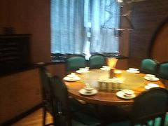 -洞庭土菜馆(易发广场店)