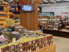 零售区-周记炒货·山核桃·甘栗(武林店)