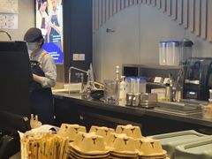 -瑞幸咖啡(写意创意中心店)