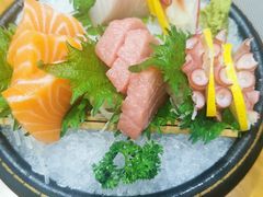 -越日本料理(新地假日广场店)