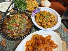 -石磨坊酒楼(文化街店)