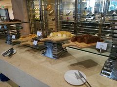 面包甜点陈列柜-苏州香山国际大酒店大堂吧·西餐厅