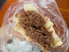 -老西关黄老太牛肉烧饼