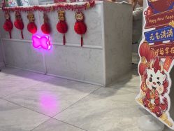 -咪咪专业脱毛连锁机构