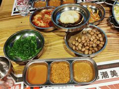 -青瓦炭韩潮烤肉(花园道店)