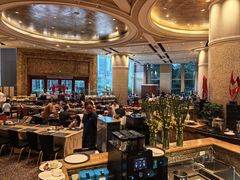 -怡聚轩全日制自助餐厅(大中华喜来登酒店)