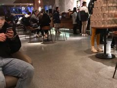 -星巴克臻选(南京艾尚天地店)