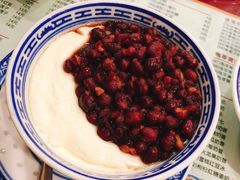 红豆双皮奶-赵记传承特色牛奶甜品(泉城广场店)
