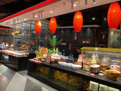 -四海一家自助餐(益田假日广场店)