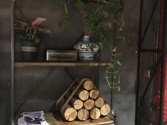 -琥珀老六龙虾(四里河店)