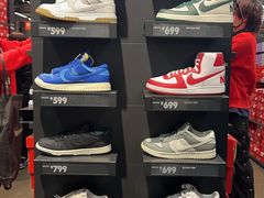-NIKE上海青浦优选体验店