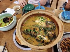 柴火稻草鱼-吃饭皇帝大土家民族菜(正大广场店)