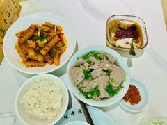 -全牛匠·乐山跷脚牛肉(望京店)