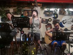 -南锣鼓巷吉他吧(鼓楼店)