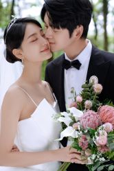 -芭莎视觉婚纱摄影(花溪店)