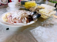 -范饭椰林川湘味海鲜·椰子鸡(三亚湾椰梦长廊店)