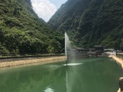 -重庆神龙峡漂流
