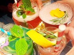 -弦月窗LUNETTE BY AMANDA(复兴路店)