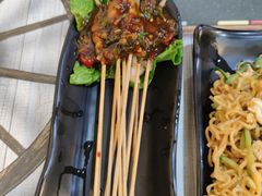 -兄弟小串(华新·名筑店)