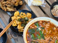 -叁窝雀·云南小锅米线(万象汇店)