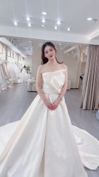 -乔伊婚纱