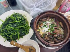 -容里煲仔饭(利丰北路店)