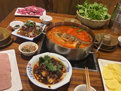 -苗家大院酸汤鱼(贵阳北站店)