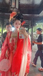 -一揽芳华汉服旗袍体验馆(拙政园店)