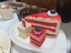 -领鲜活海鲜榴莲自助火锅(东门店)