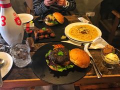 -HIGH FIVE哈福手工汉堡(桂林路店)