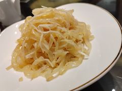 -梅龙镇酒家(南京西路总店)