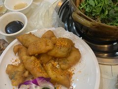 -渝君重庆火锅(嘉宾路店)
