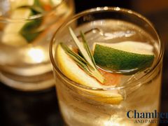 -上海外滩茂悦大酒店