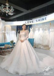 -LOVE SHINE婚纱·红鼎庄龙凤褂·妈妈装定制