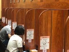 等位区-独食火锅·半米屋台(直营总店)