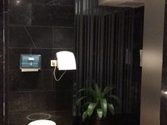 -南国会酒家(岗顶1站广场店)