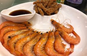 Steamed Freshwater Prawn with Soy Sauce