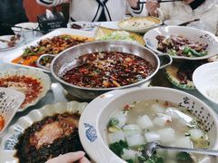 -余家庄肥肠鱼地方汤锅(银杏大道店)