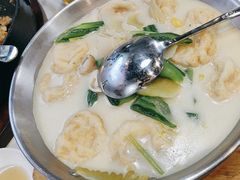 -明本湛江鸡•海鲜小厨(陈家祠店)
