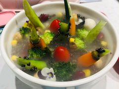 -水桶王国主题餐厅·聚会·生日派对·亲子活动·家庭套餐(亚龙湾希尔顿店)