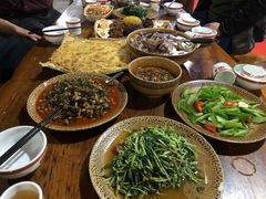 -汤锅大王(新平曹苏黄牛汤锅有限公司)