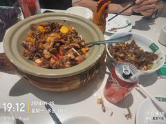 -绿草地·湘菜(7mall店)