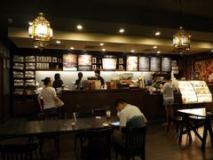-星巴克臻选(上海中环广场2F店)