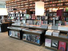 -茑屋书店(天目里店)