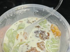 -黄师奶甜品店