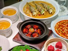 -滩外滩·本帮江浙菜(新天地店)