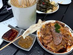 -杨记清芳牛肉拉面(京广路店)